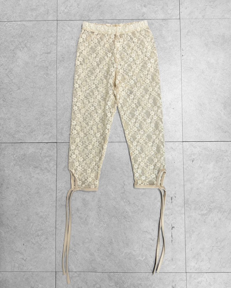 NOIR LACE RIBBON LEGGINGS