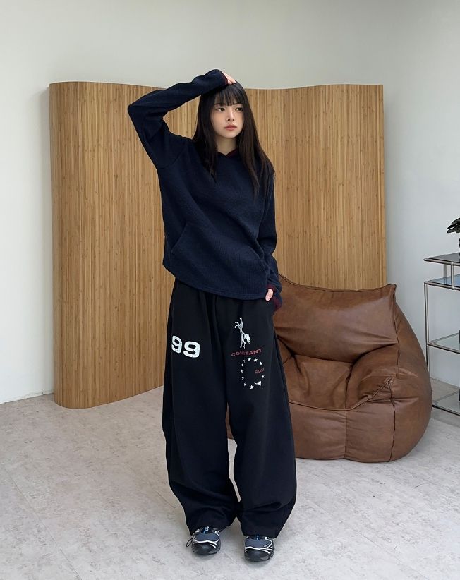Ethan Horse Graphic Wide Pants
