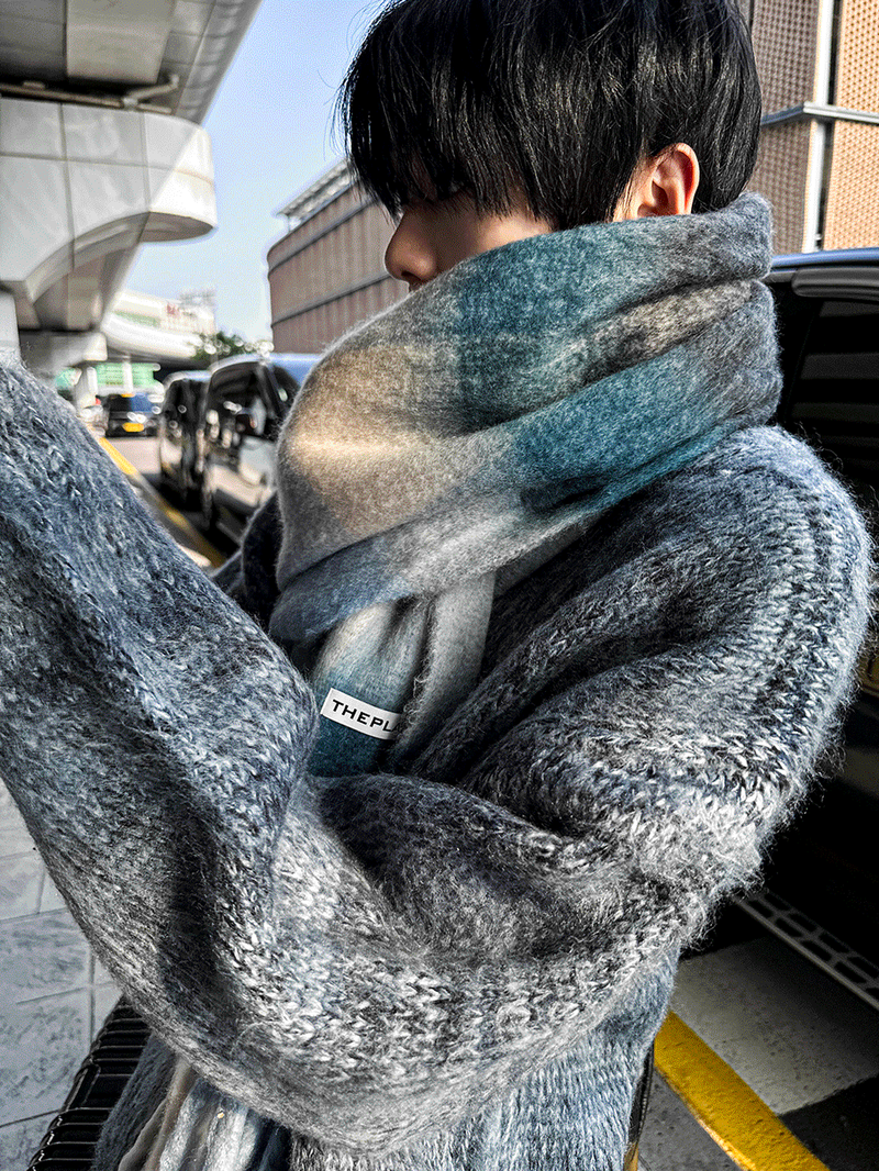 COSYHARU(コシハル)の「Two-tone brush round knitwear(Tops)」