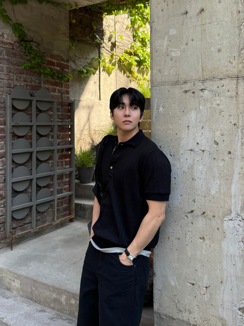 Texture collar knitwear short-sleeve