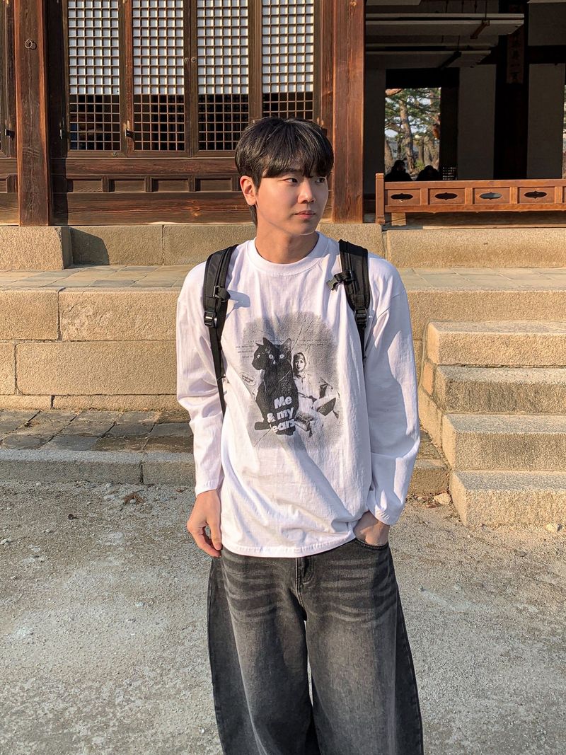 WHAT A LOOK（ワット ア ルック）の「피어 캣 롱슬리브（Tops）」
