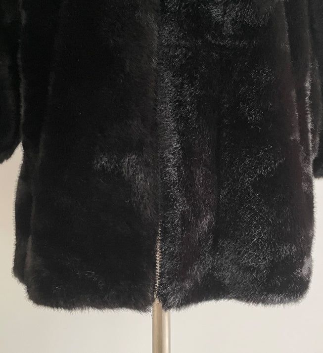 Lenu String Ecofur Mink Mustang Hood Zip-Up