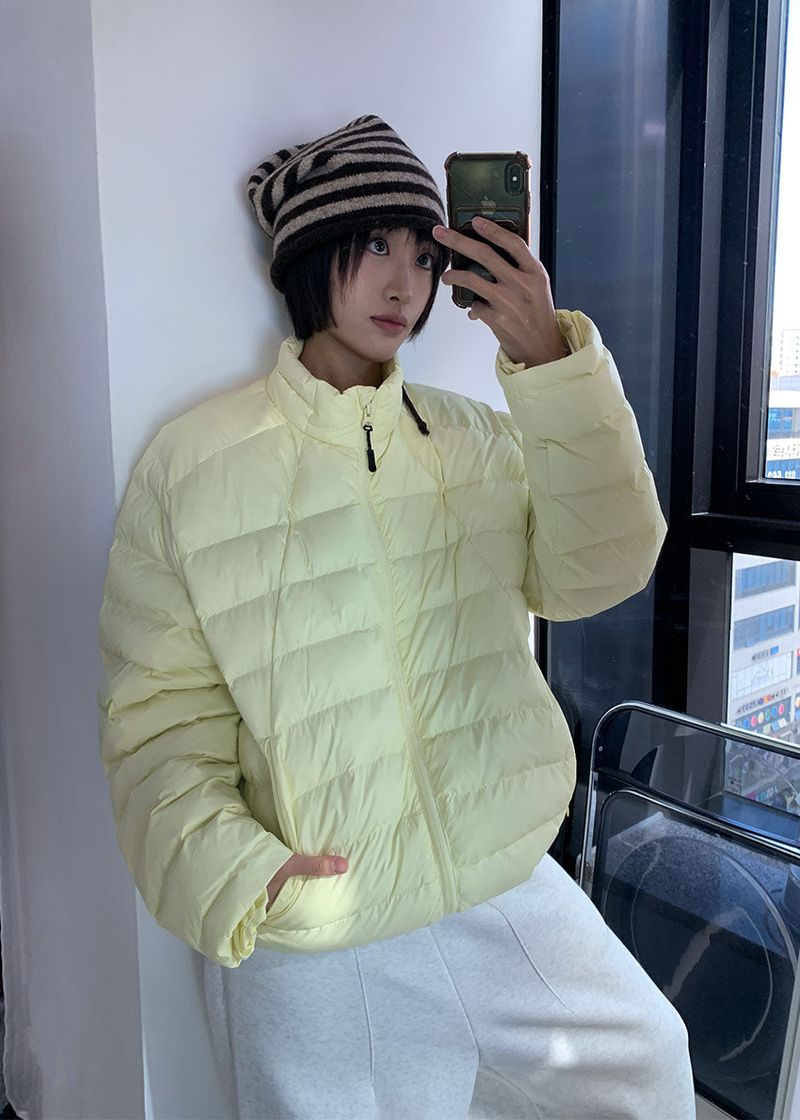 HIGH NECK LIGHT PADDING