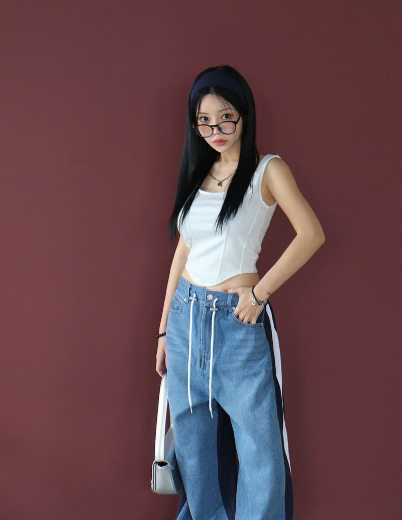 Cover decoration round sleeveless