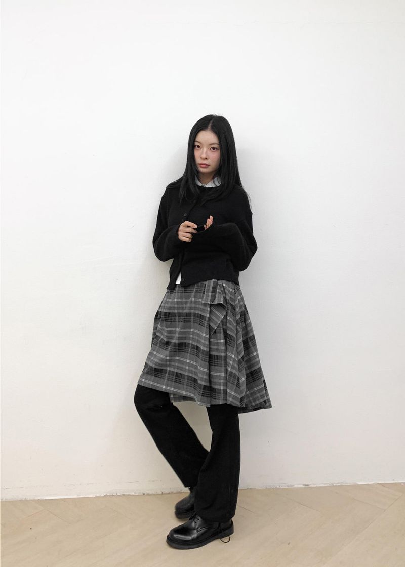  CLASSIC WOOL CARDIGAN