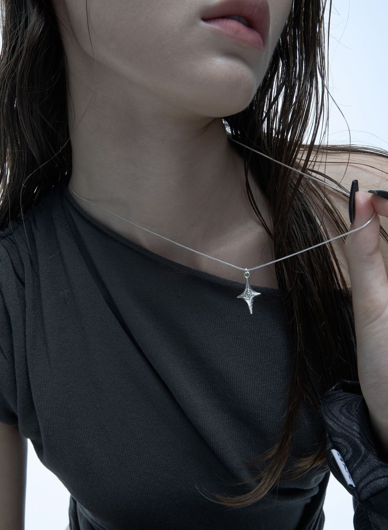 XANADU(ジェナドゥ)の「DUST DEVIL NECKLACE 02 I SILVER(Accessories)」