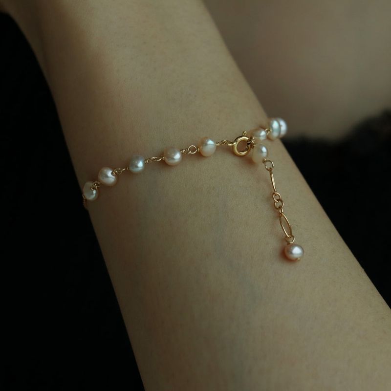 Less is more（レスイズモア）の「baby baroque pearl bracelet（Accessories）」