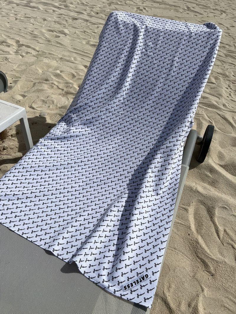 LOGO TOWEL