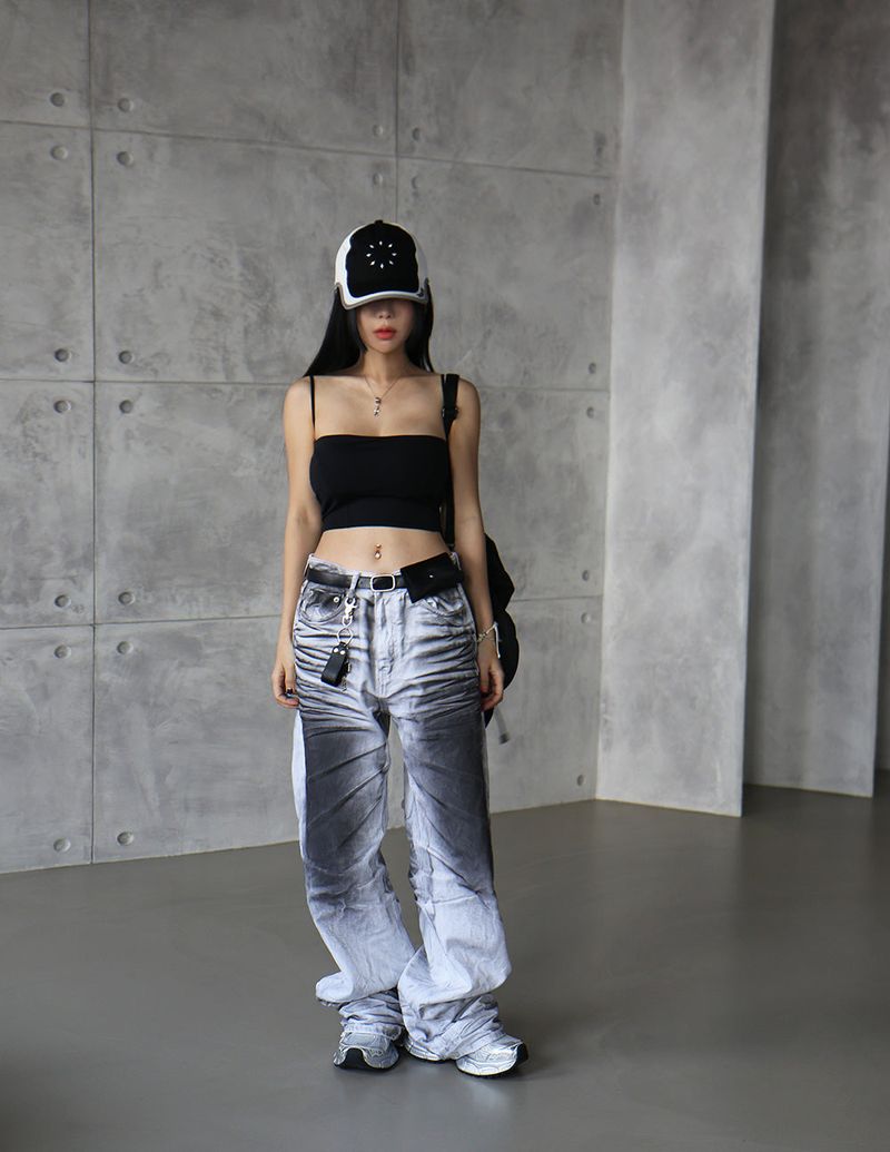 TG Crop Strap Sleeveless Bra Top