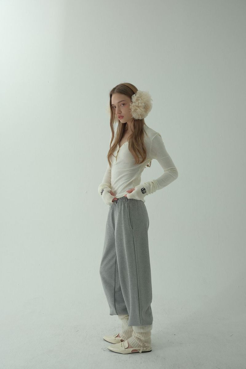 V-BUTTON KNIT LONG SLEEVE_IVORY