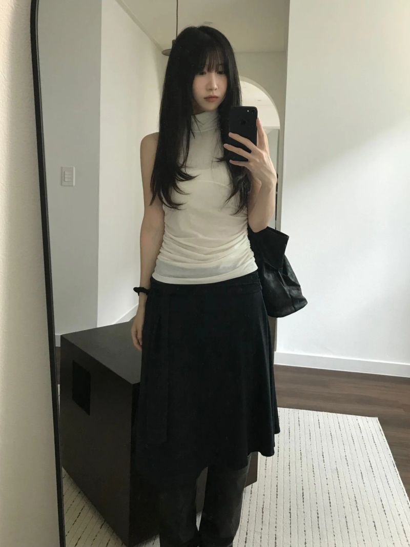 Kitten（キッテン）の「タートルネックシャーリングスリーブレストップ (3 colors)（トップス）」