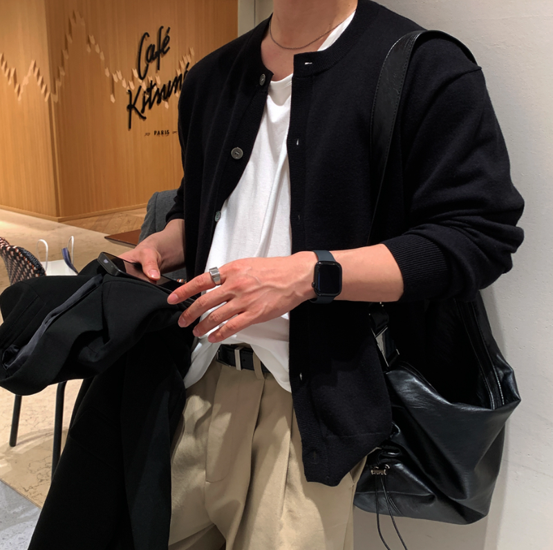 LOOKPLE（ルックプル）の「クレートミルドラウンドボタンカーディガン（トップス）」