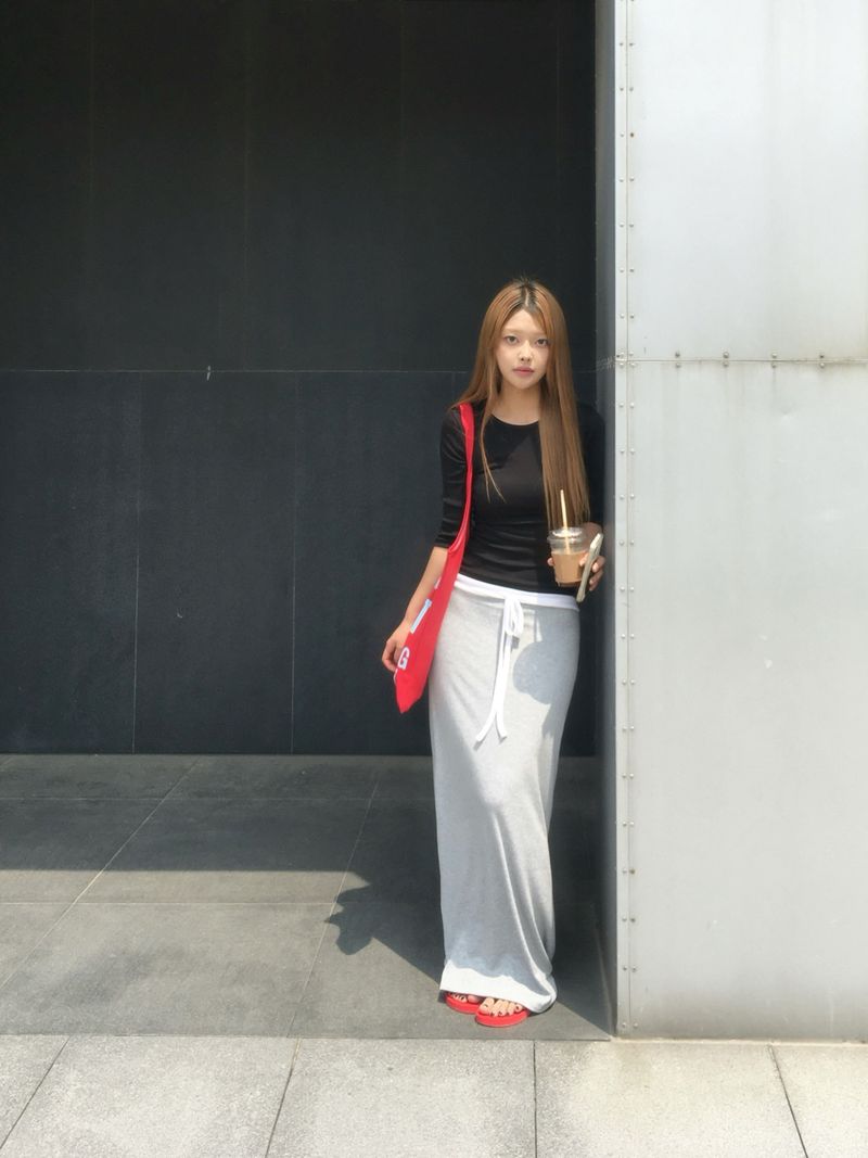 Red Poppy Flip-Flops (2c)
