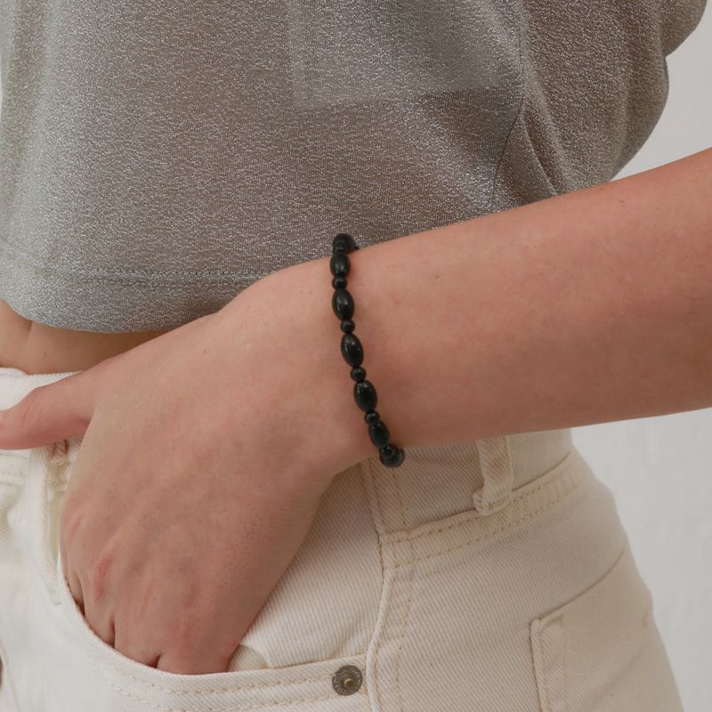 Less is more（レスイズモア）の「オーバルオニキスブレスレット（アクセサリー）」