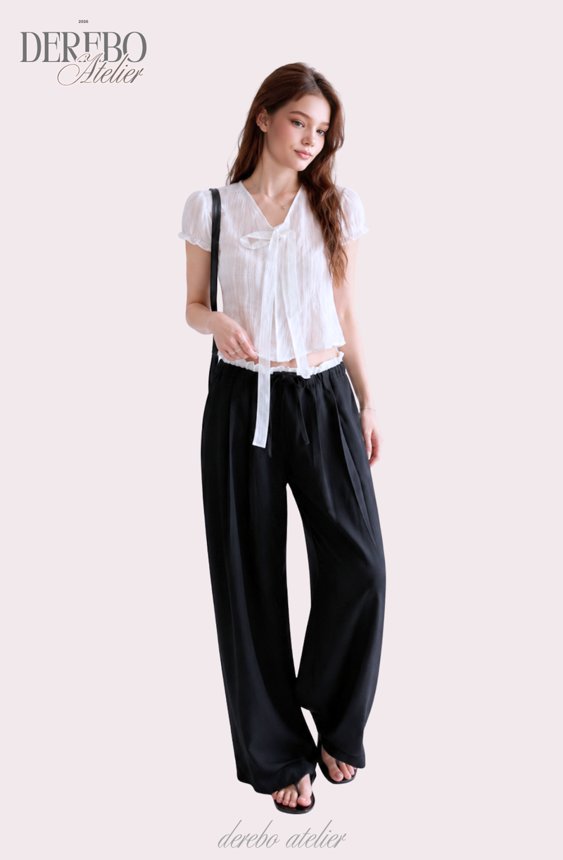 Pure strap short-sleeved blouse