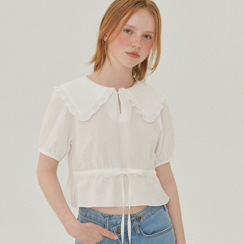 Between A and B（ビットウィーンエーアンドビー）の「RUFFLE COLLAR CROP BLOUSE_WHITE（Tops）」
