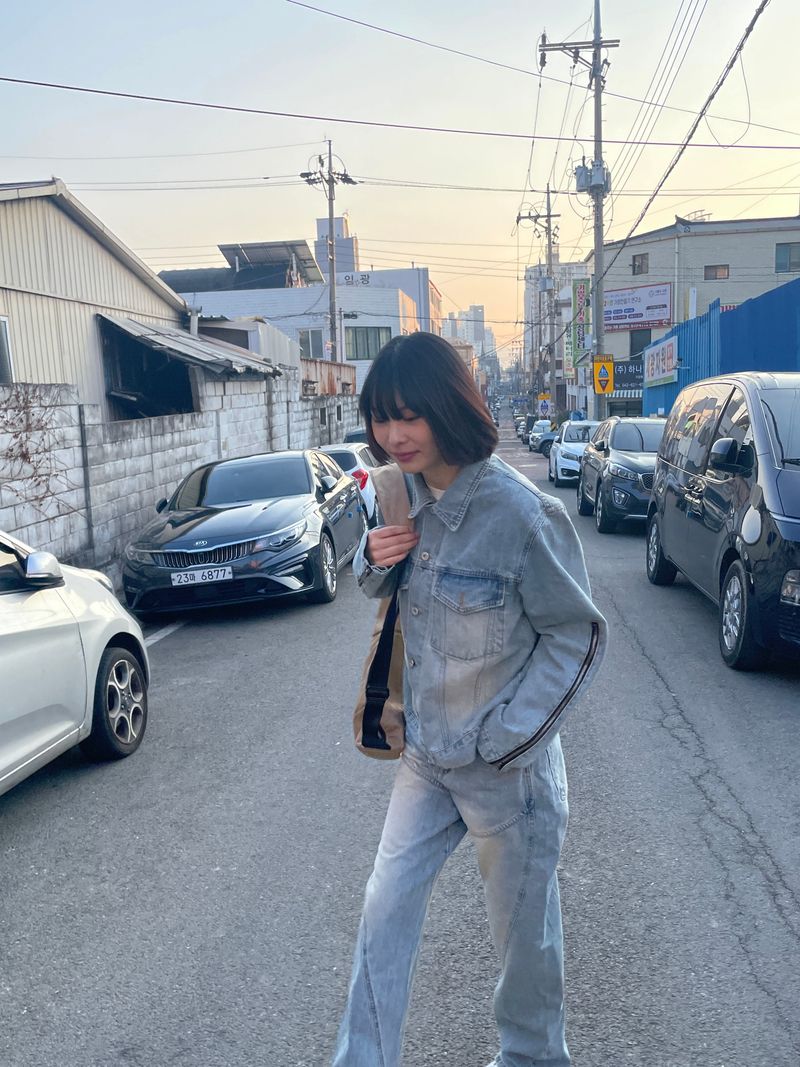Zipper denim jacket 