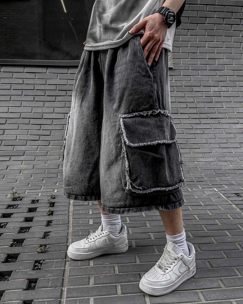JIIGEUM（ジグム）の「Ken Dekki Bermuda Denim Cargo Pants（Pants）」