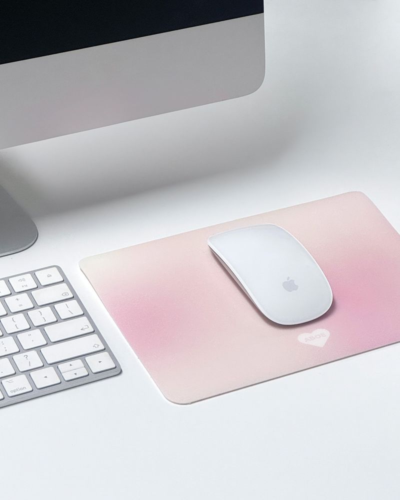 PINK BLUR Mouse Pad