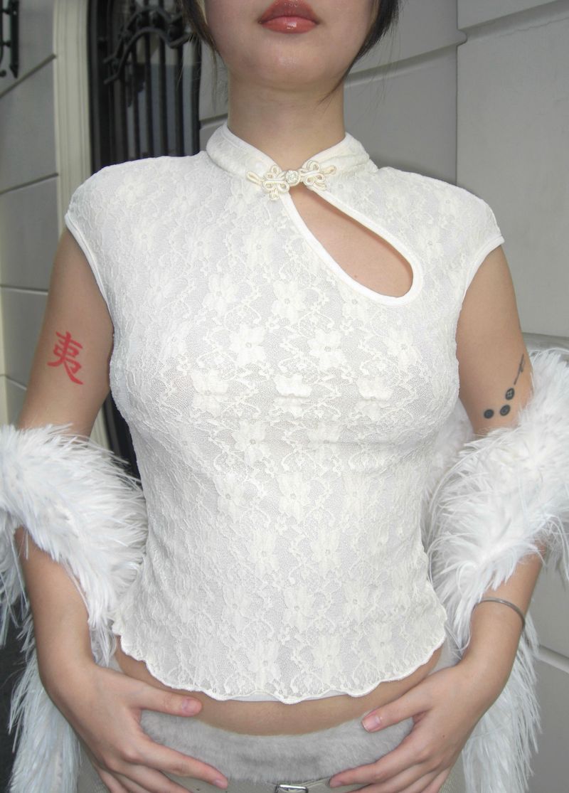 KIRA TOP / KIRA トップス ( TOP ONLY ) ( 1 PCS )