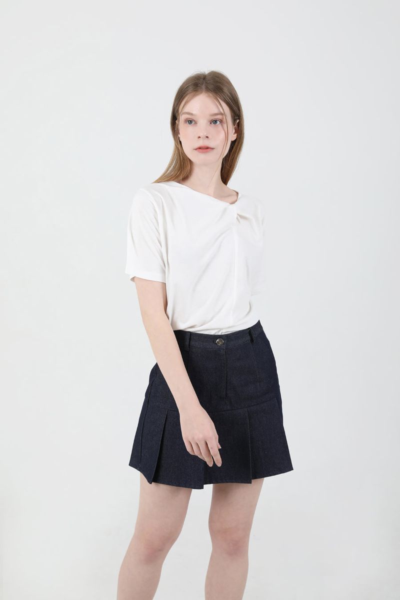 Modern Slit Shirring T-shirt White