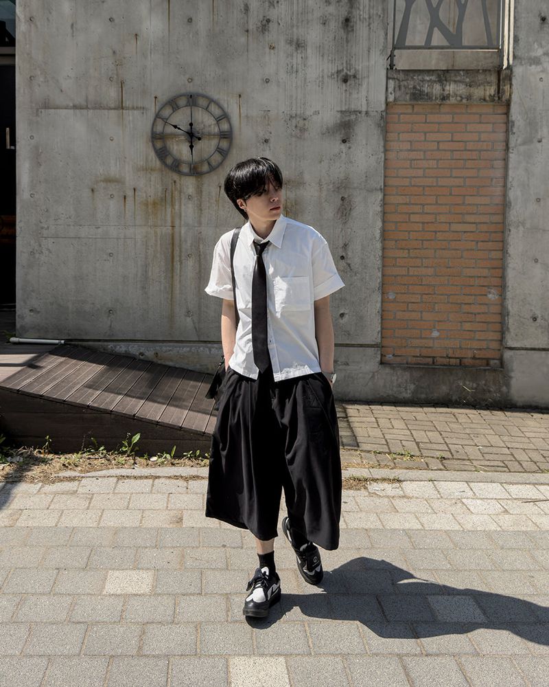 Kai Twin-Tuck Bermuda Slacks