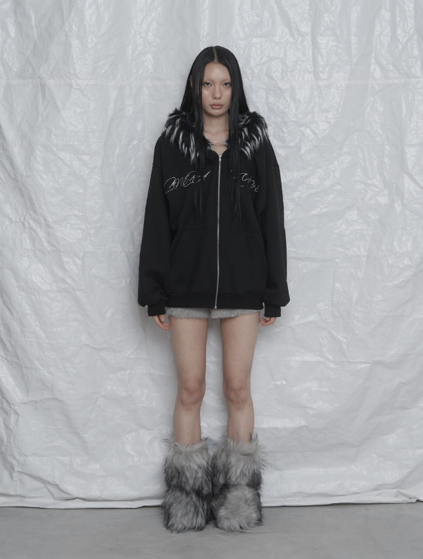 [mnem] Soft Fur Mini Shorts (gray)