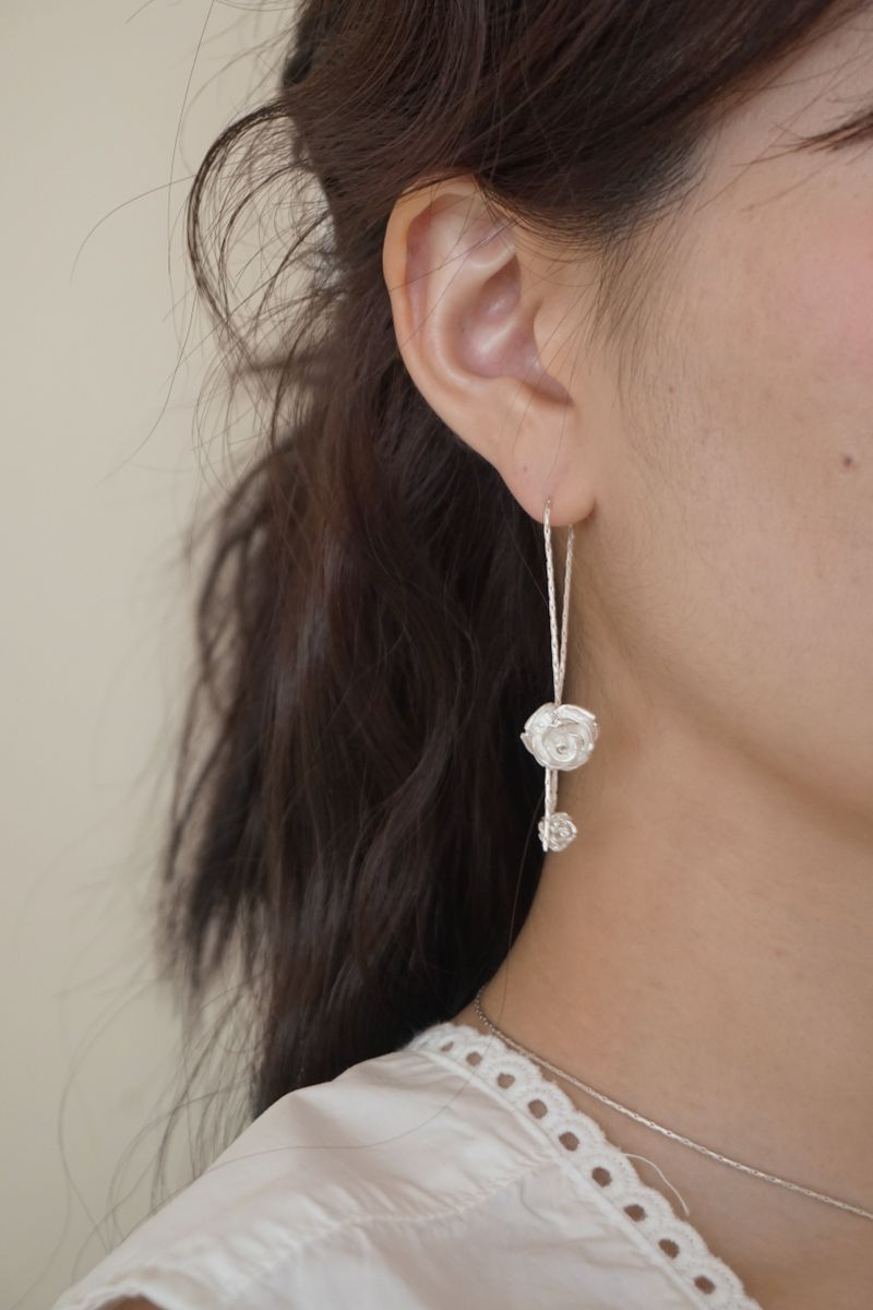[MADE]DOUBLE FLOWER DROP EARRING