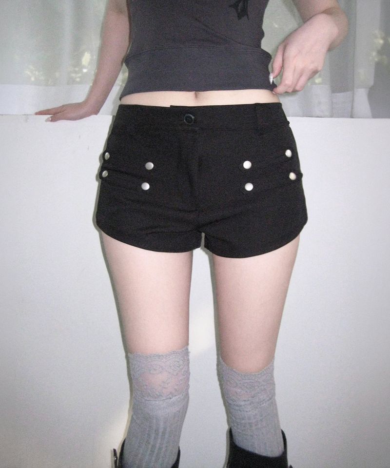 meego（ミーゴ）の「レオンボタンショーツ (2colors)（パンツ）」