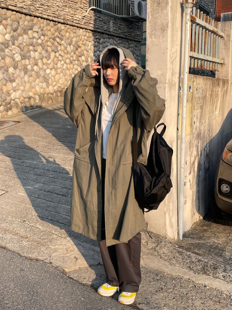 Two way hood zip up
