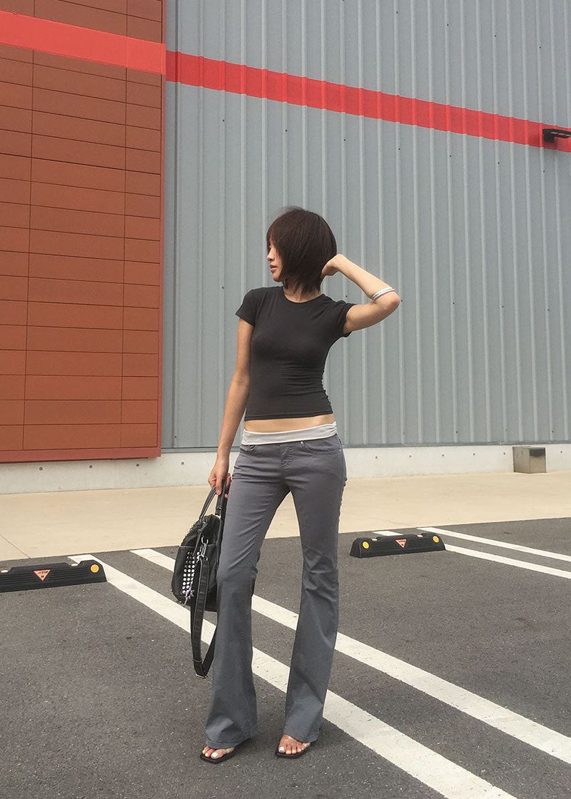 MOZZI SLIM TEE