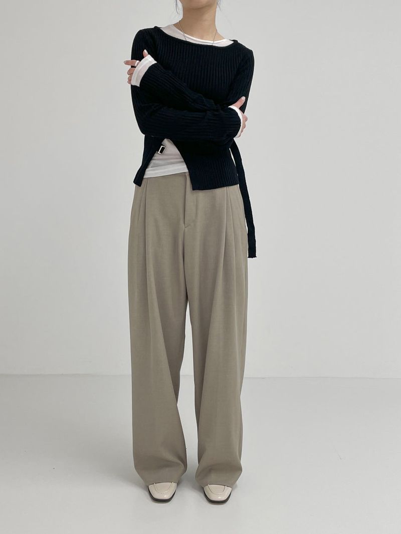 Ray Buckle Wrap Knit