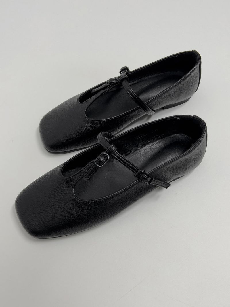Cross square toe flat shoes