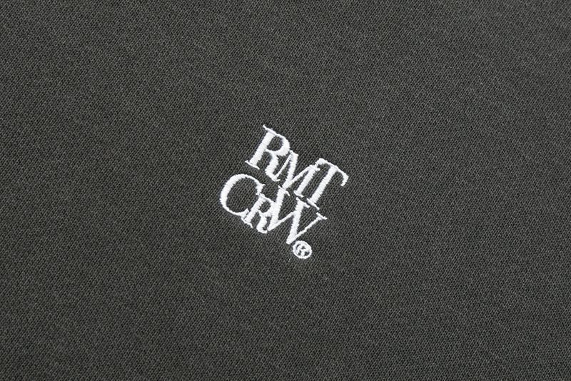 RMTCRW LABEL SWEAT SHIRT_CHARCOAL