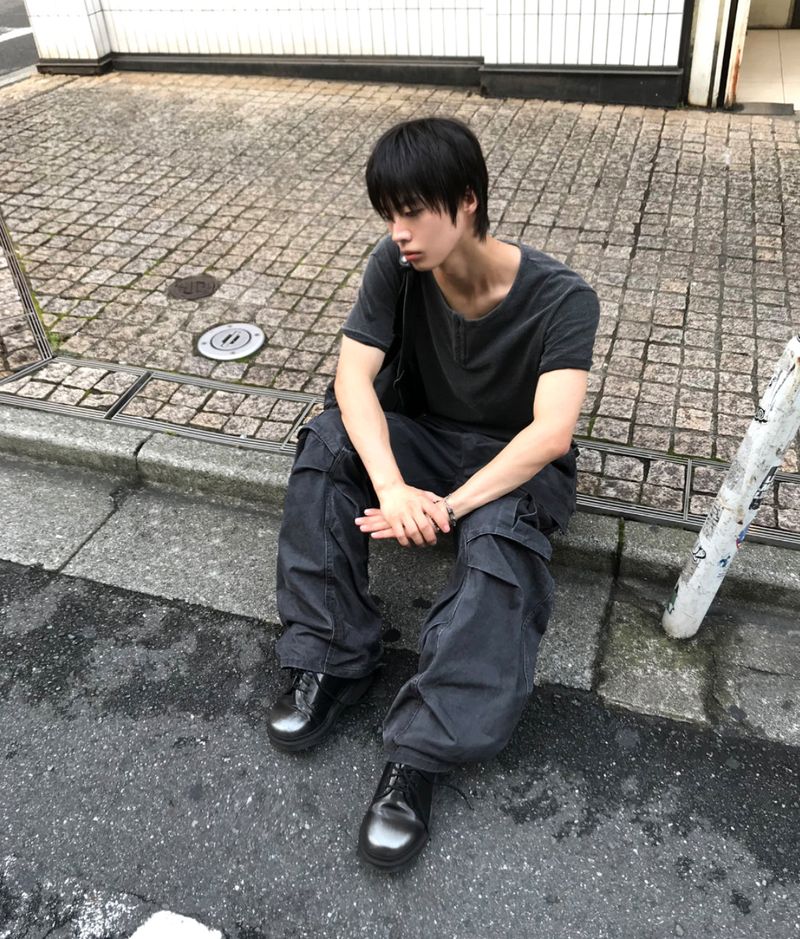 ダイアゴナル カーゴ ワイドパンツ