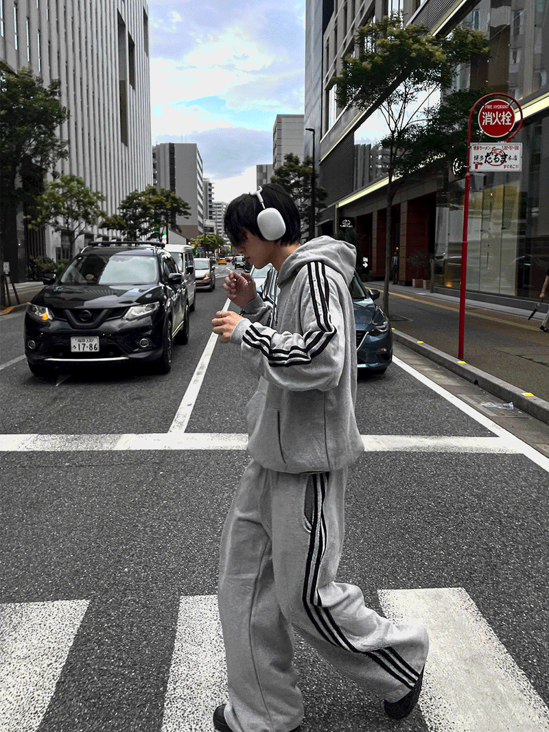 COSYHARU(コシハル)の「Outside track wide pants(Pants)」