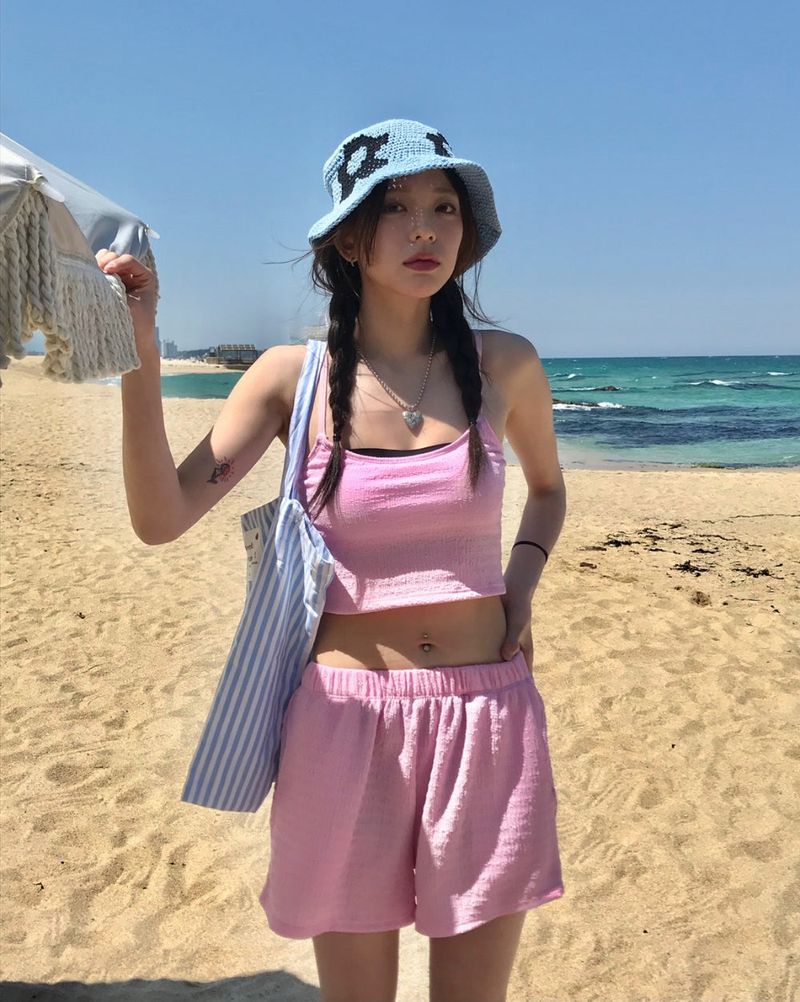 Raya bikini