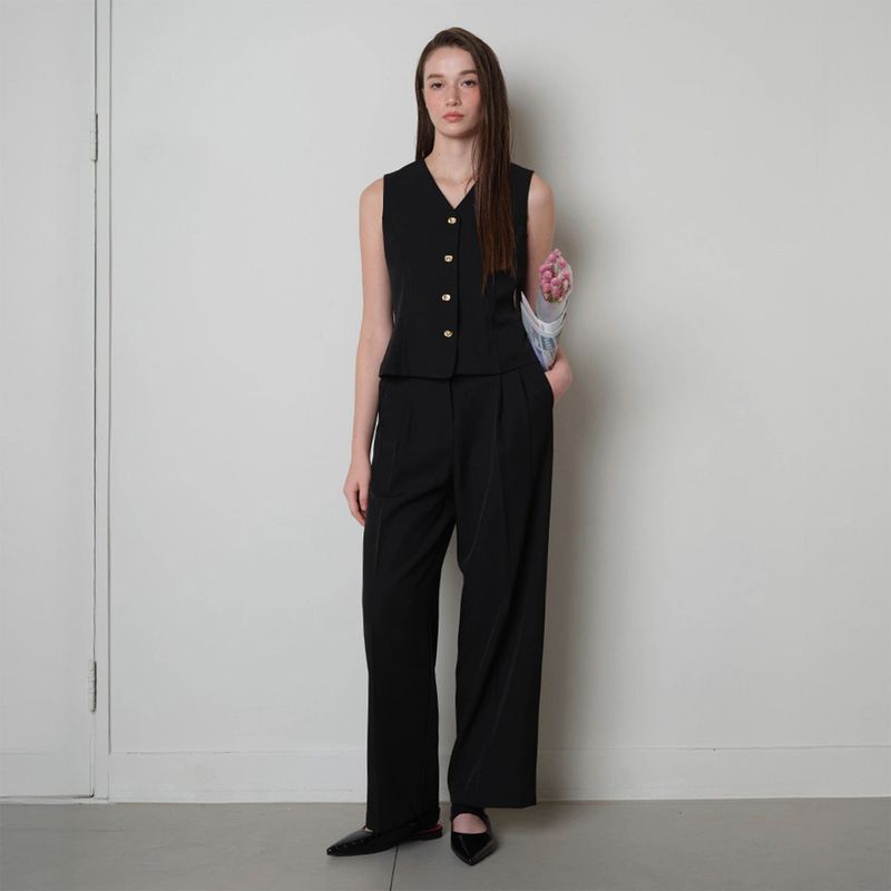 Loventina（ラヴェンティナ）の「Linkle Free Slacks__Black（Pants）」