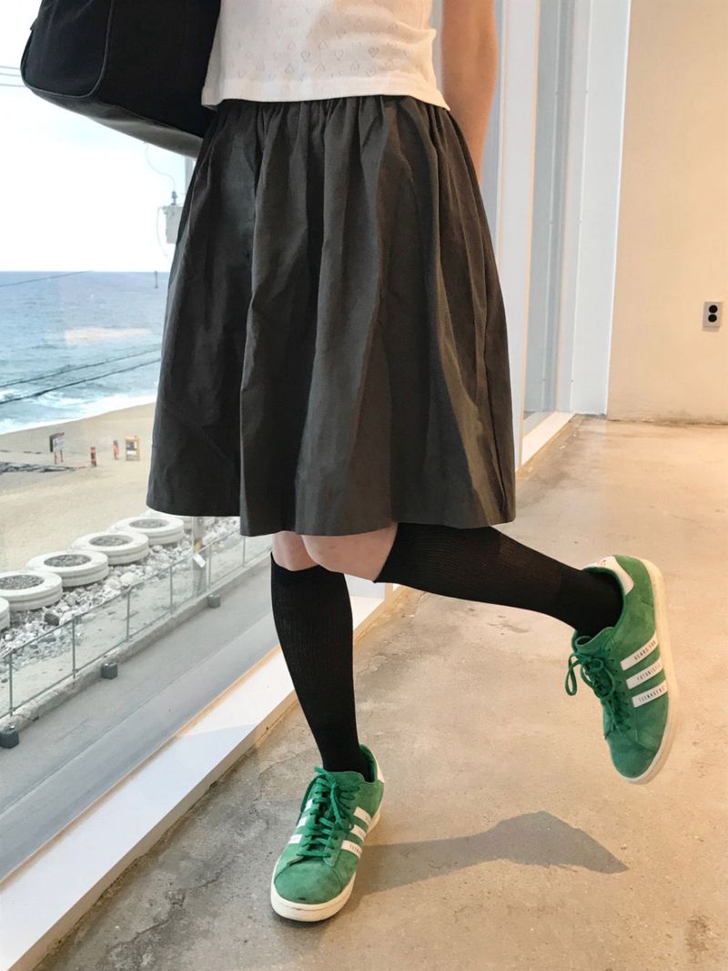 Anna flared midi skirt