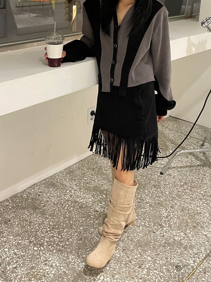 Western hippie suede skirt