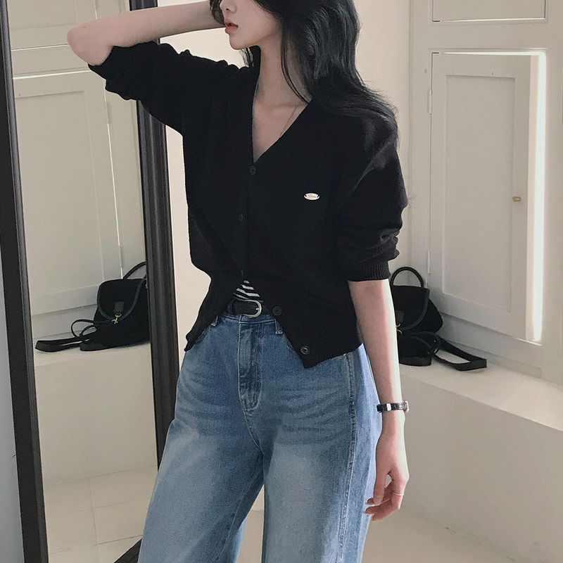 [bellide made] Merlin, Pendant V-neck Cardigan