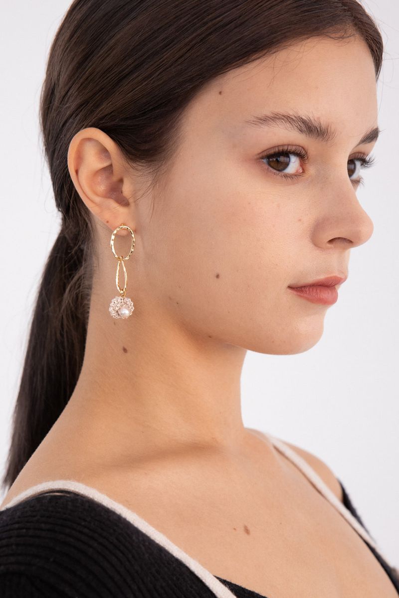 Oval link knit pendant drop earring