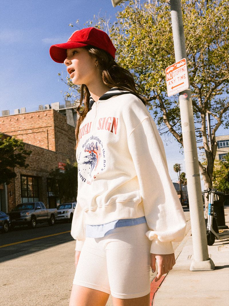Figureskate Half Zip-up Sweatshirt
