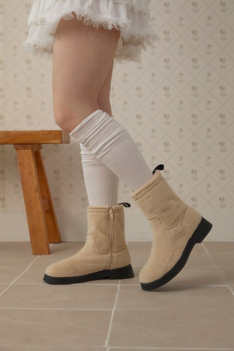 PINK PINEAPPLE（ピンクパイナップル）の「[2EA 1SET] VINTAGE LAYER ZEN OVER SOCKS（Fashion Accessories）」