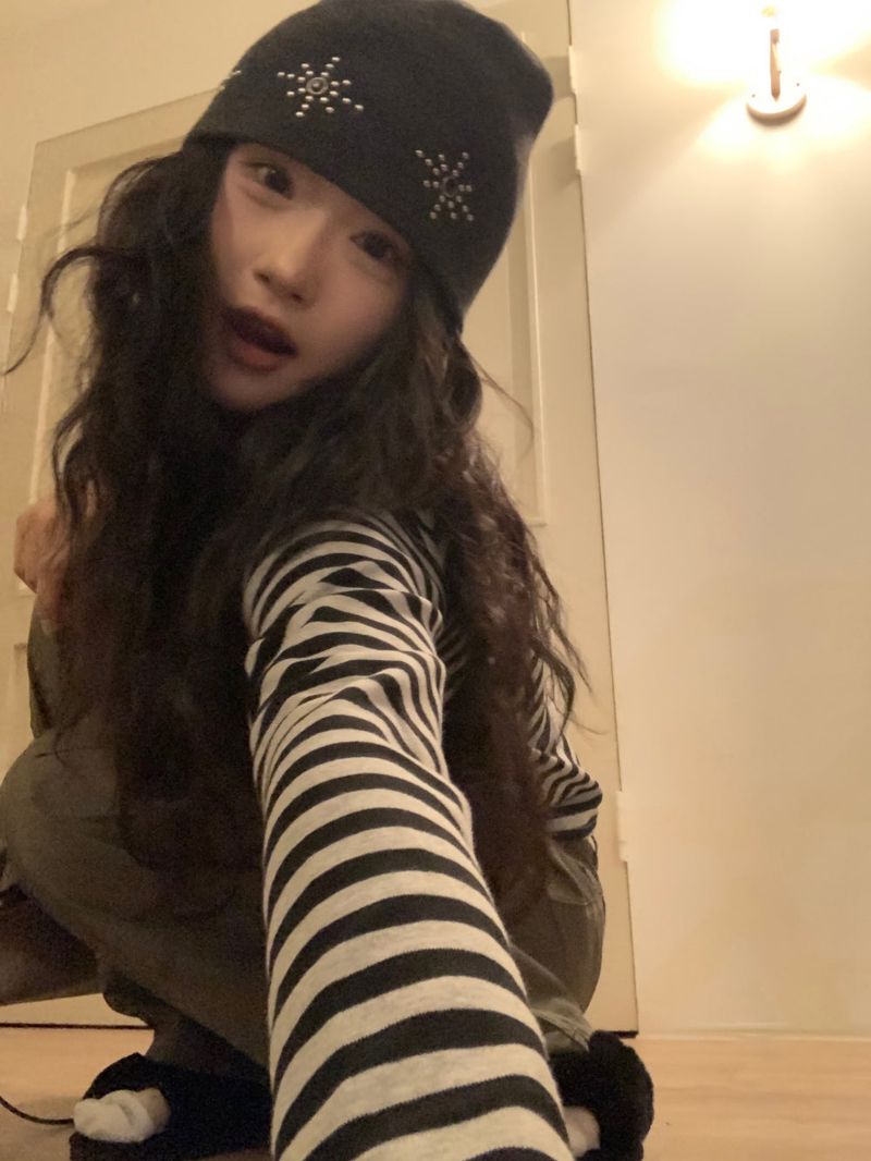 Starlight Round Stud Knit Beanie (6 colors)