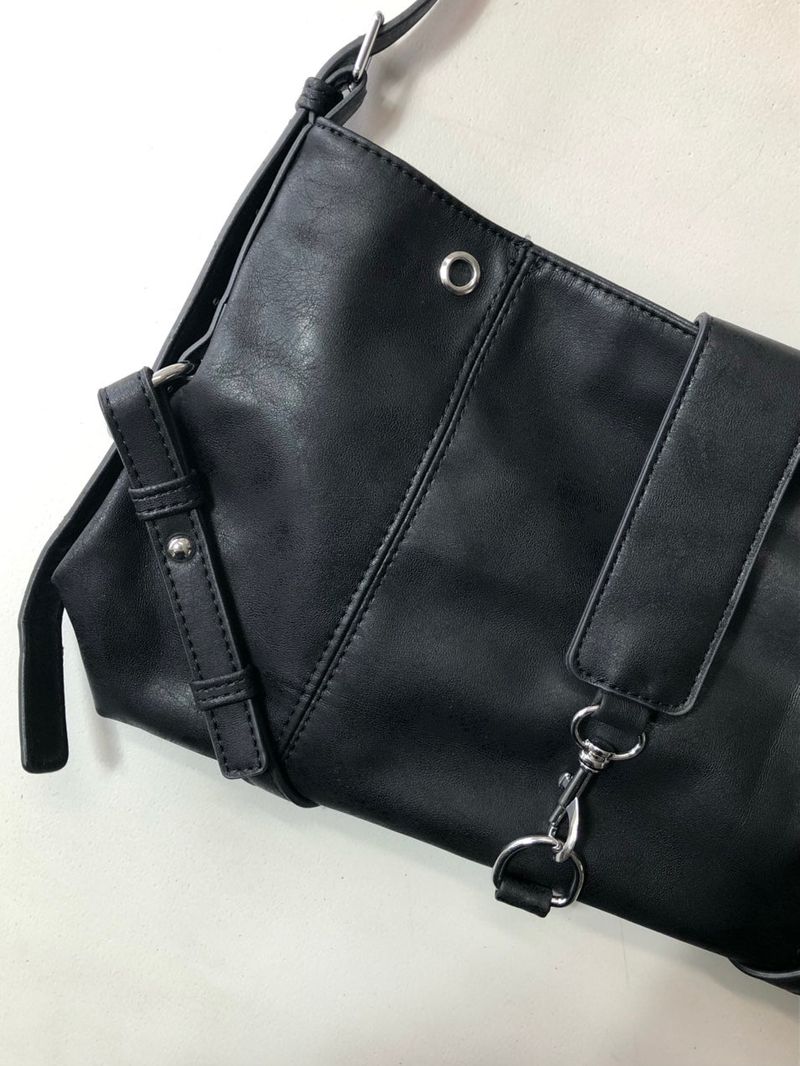 Soft flap bag