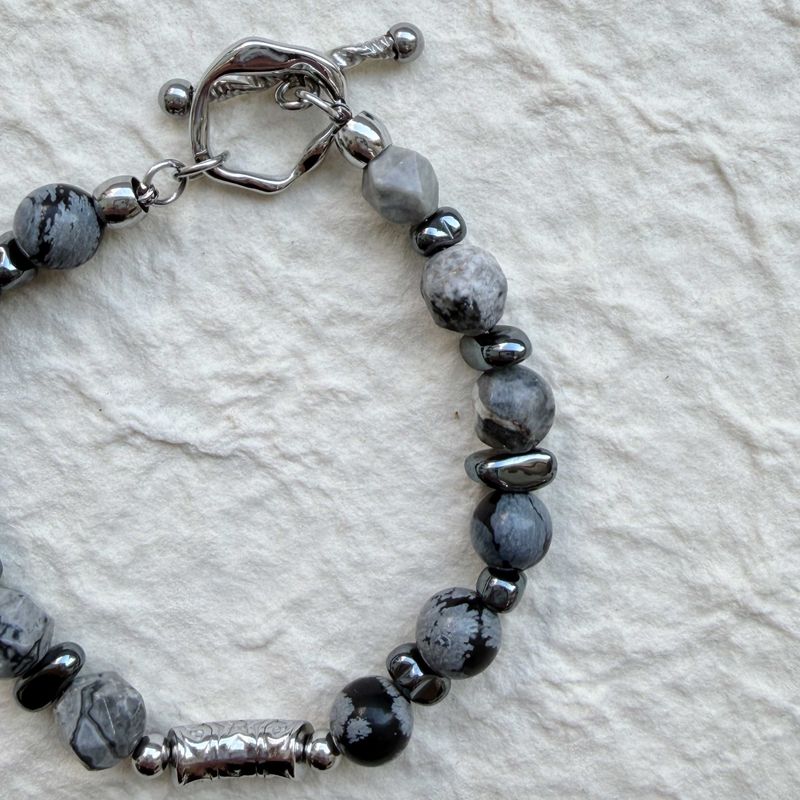 Dark Vein Bracelet