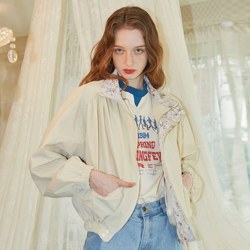 VITALSIGN(バイタルサイン)の「Shirring Short Windbreaker (Ivory)(Jackets/Outerwear)」