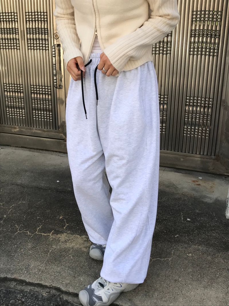 Willow balloon sweat pants