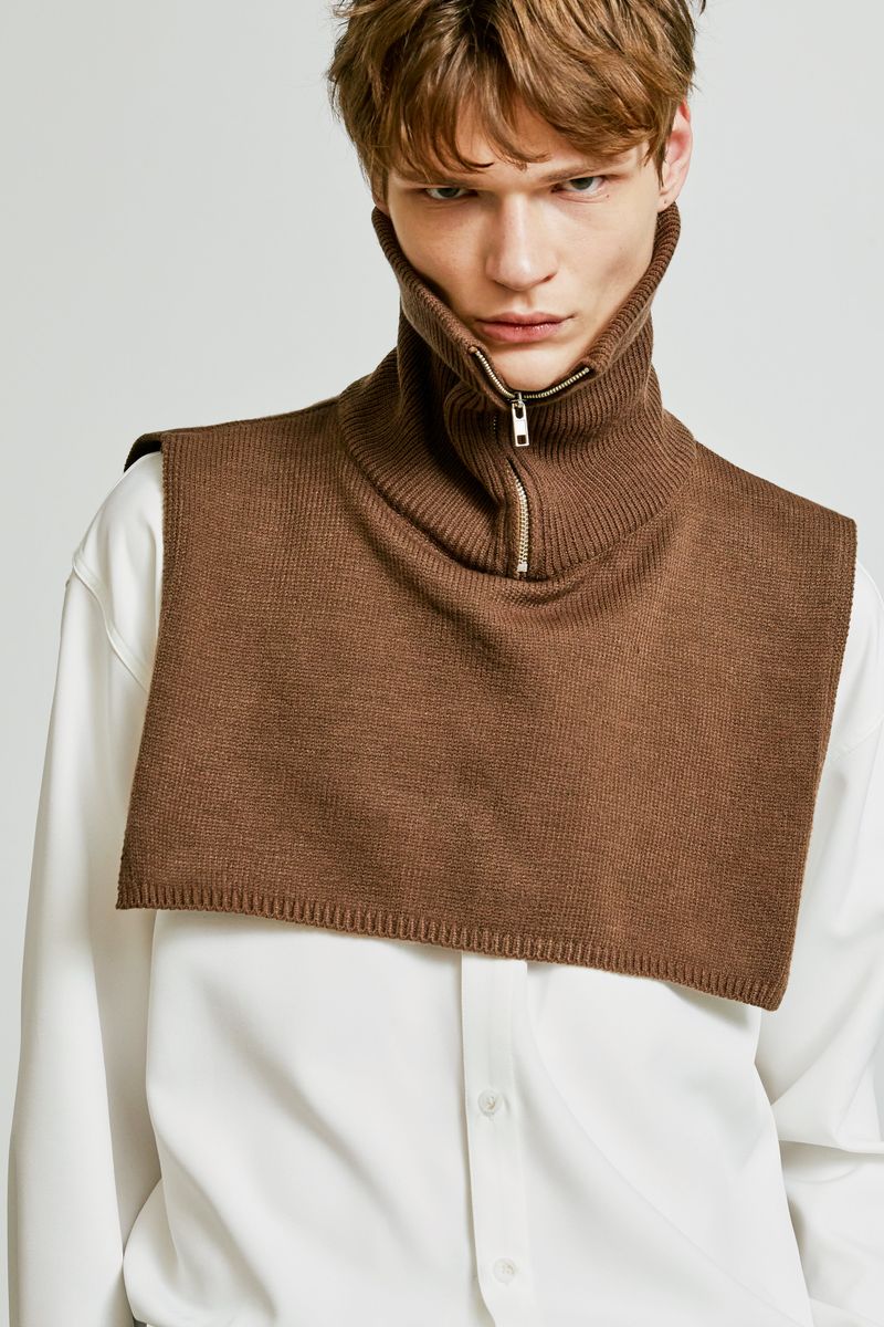 neck warmer wide collar zip-up knit brown